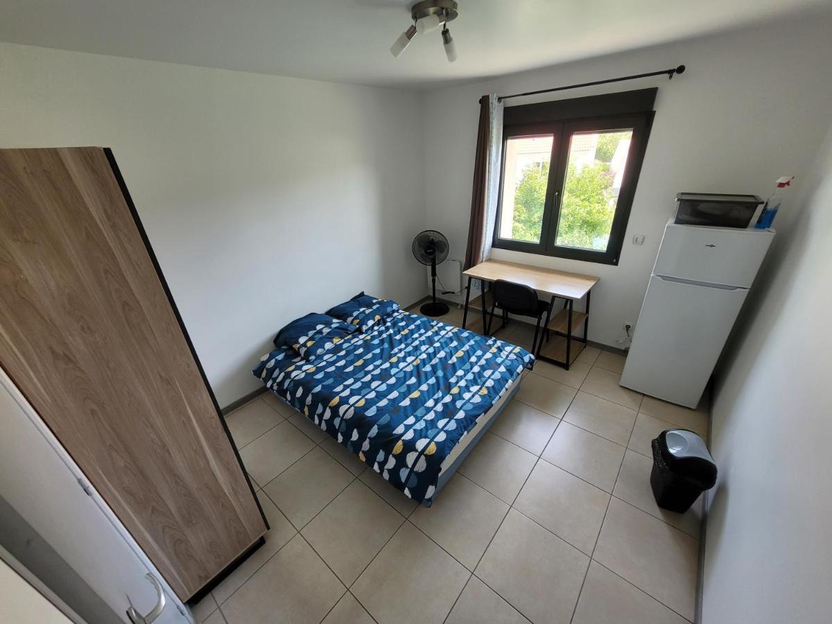 Residence De La Gare, Chambre Meublee Longjumeau Zewnętrze zdjęcie